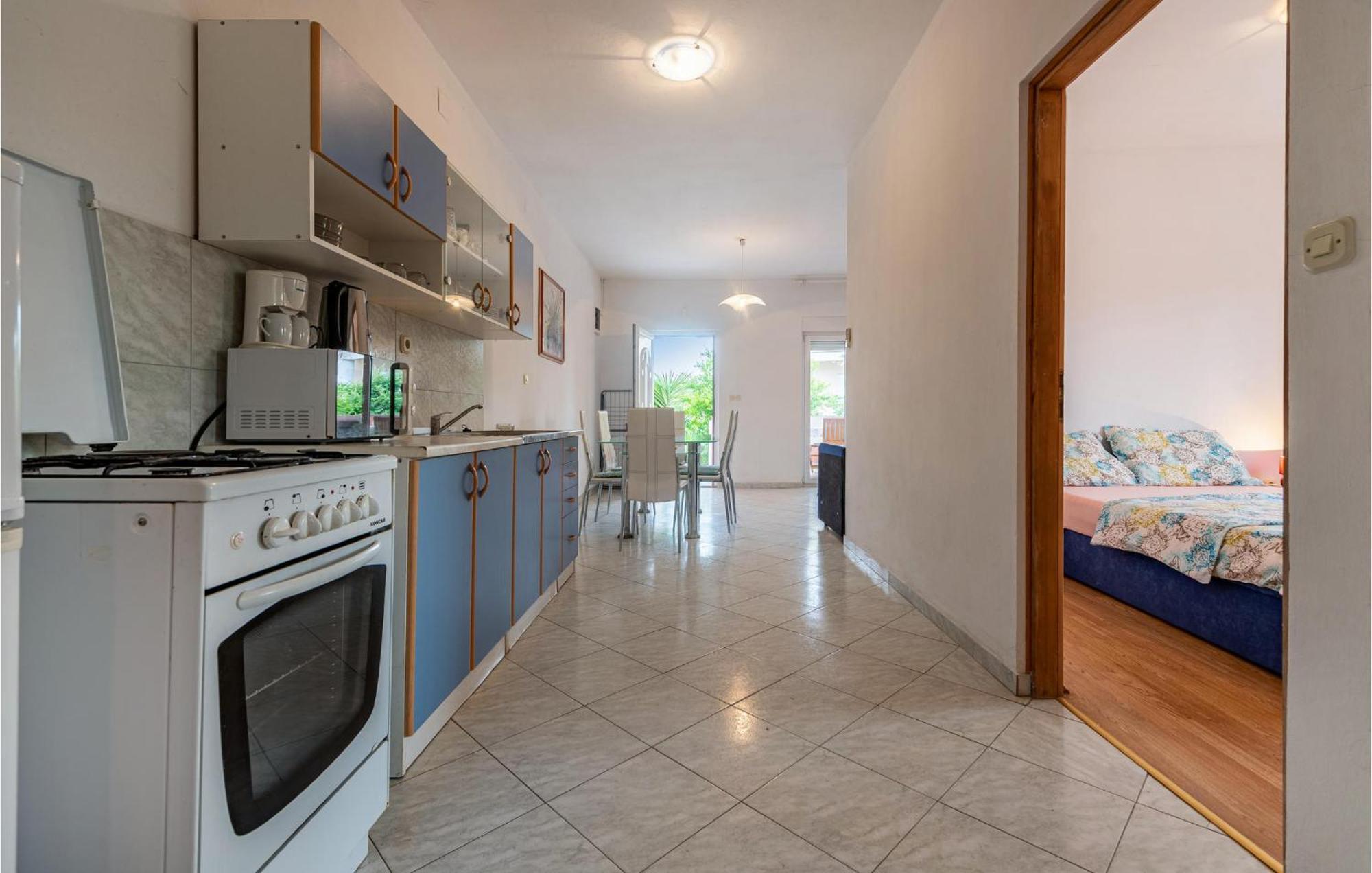 Lovely Apartment In Vir With Kitchen מראה חיצוני תמונה