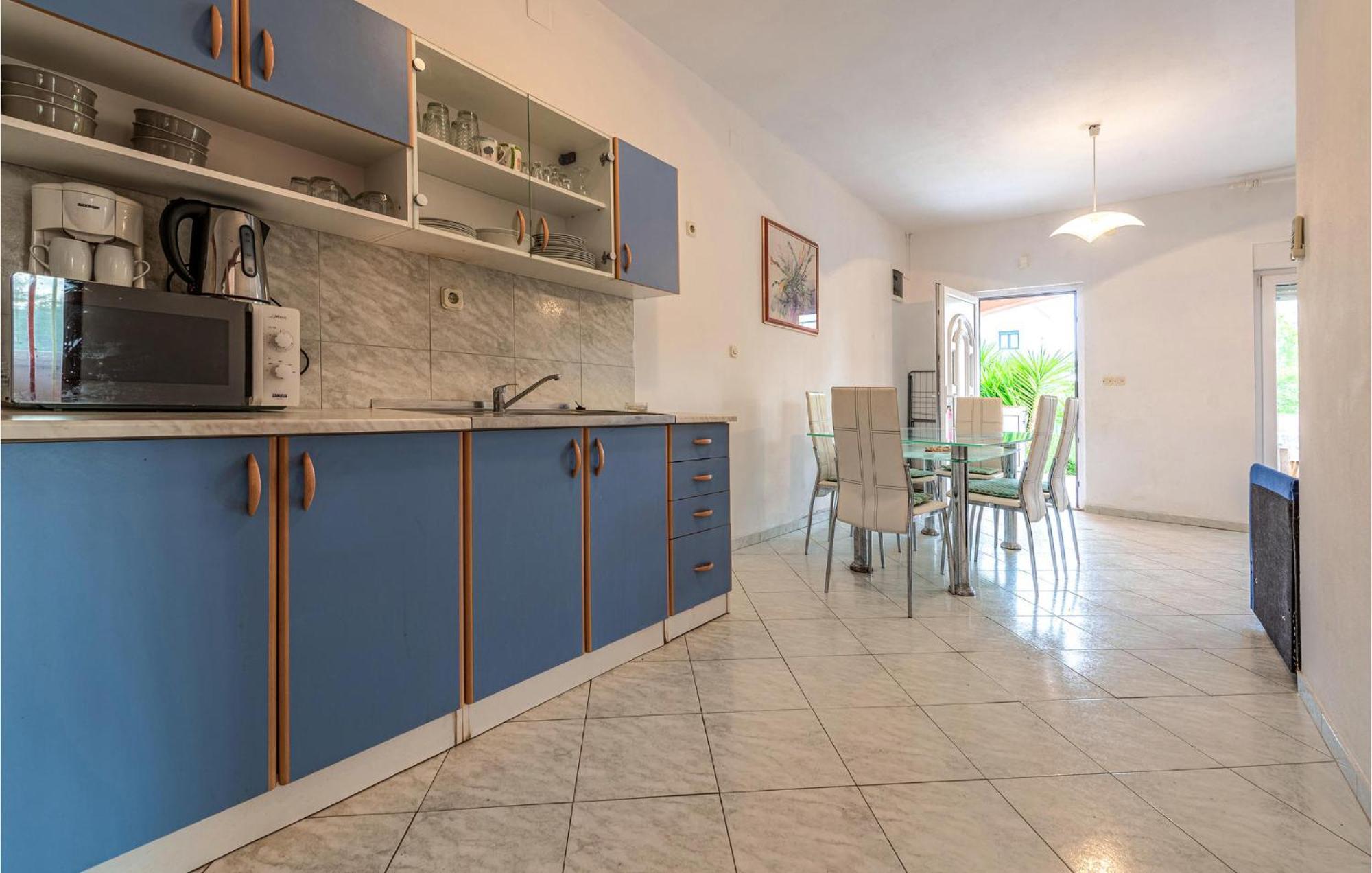Lovely Apartment In Vir With Kitchen מראה חיצוני תמונה
